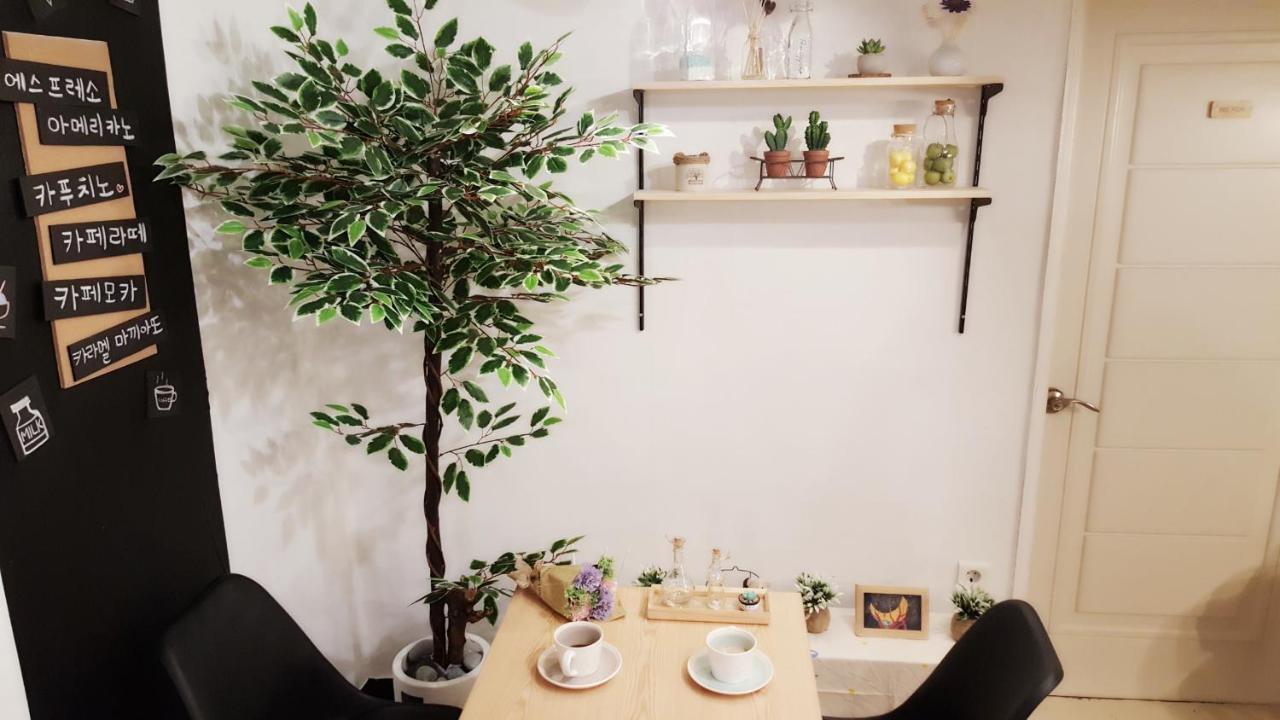 Hongdae Mainstreet Two Room House Seoul Ngoại thất bức ảnh